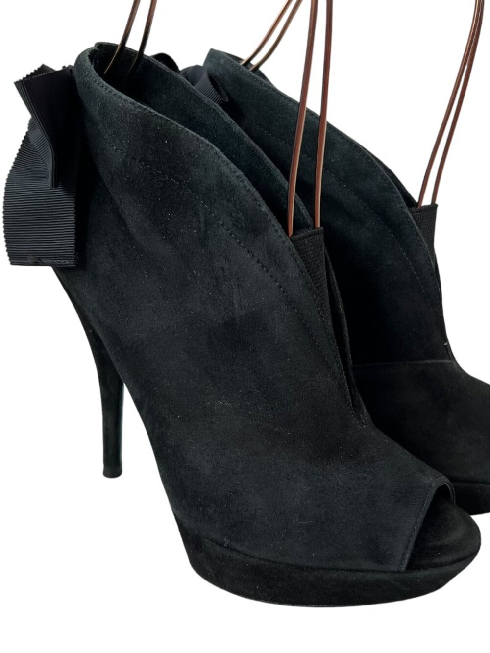 Vera Wang high heels Royce booties black suede bow peep toe platform size 6.5